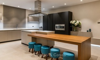 Luxe nieuwbouw villa in moderne, eigentijdse stijl te koop in El Madroñal, Benahavis - Marbella 3871 