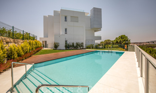 Nieuwe exclusieve appartementen te koop in een luxueus golf resort in Benahavis - Marbella. Instapklaar. Laatste unit - Penthouse! 33217 