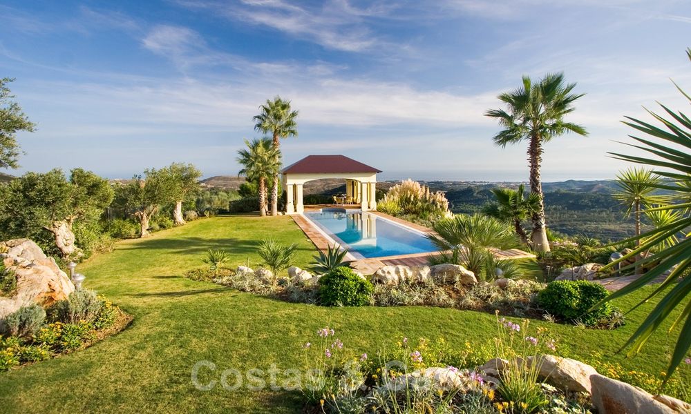 Exclusieve villa te koop, met zeezicht, in een gated resort in Marbella - Benahavis 22358