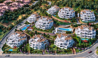Luxe appartementen te koop in een exclusief complex in Nueva Andalucia - Marbella met panoramisch uitzicht over de golf en zee 4321 