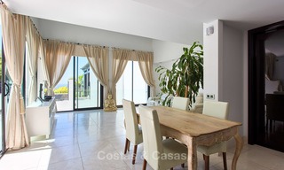 Zeer exclusieve en majestueuze moderne design villa met een prachtig uitzicht op zee te koop, Golden Mile, Marbella 4554 