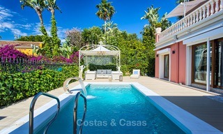 High-end klassieke stijl luxe villa met uitzicht op zee te koop op de Golden Mile, Marbella 4587 
