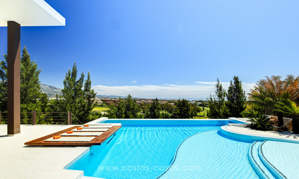 Spectaculaire moderne luxe villa met panoramisch zeezicht te koop, frontline golf, Benahavis - Marbella 4758