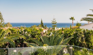 Gerenoveerde luxe villa in Andalusische stijl met zeezicht te koop, dichtbij strand, Elviria, Oost Marbella 4800 