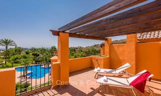 Stijlvol gerenoveerde schakelvilla´s te koop, Andalusische stijl, met uitzicht op zee, instapklaar, Benahavis, Marbella 6139 