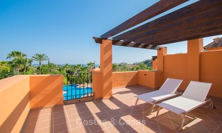 Stijlvol gerenoveerde schakelvilla´s te koop, Andalusische stijl, met uitzicht op zee, instapklaar, Benahavis, Marbella 5968 