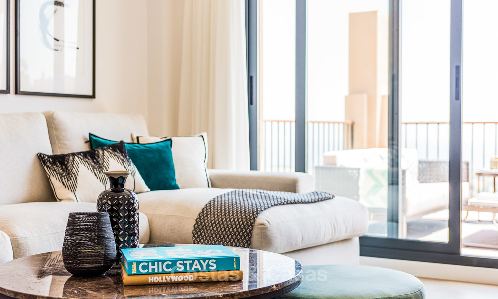Nieuwe luxe appartementen in Andalusische stijl te koop, prachtig uitzicht op zee, Benahavis - Marbella 5071