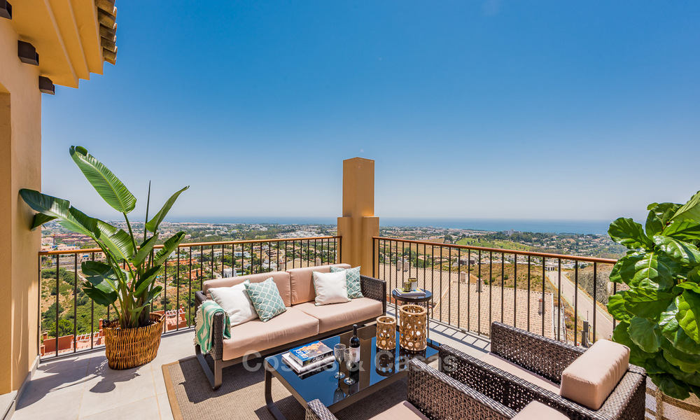 Nieuwe luxe appartementen in Andalusische stijl te koop, prachtig uitzicht op zee, Benahavis - Marbella 5081