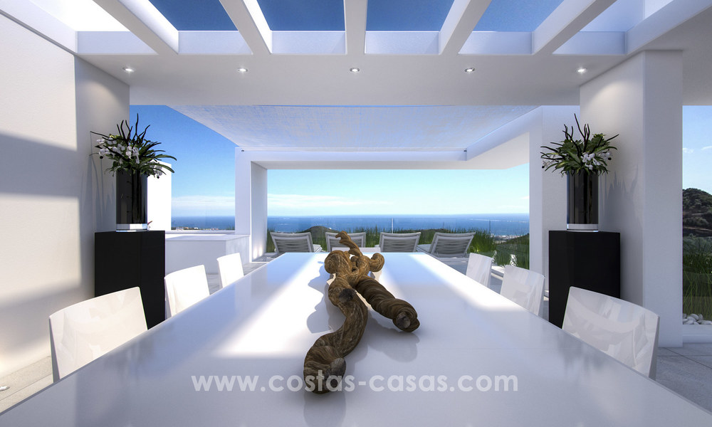 Moderne hedendaagse luxe appartementen met adembenemend zeezicht te koop, op korte rijafstand van het centrum van Marbella. 4900