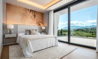 Exclusieve moderne luxe villa's te koop, New Golden Mile, tussen Marbella en Estepona 25333 