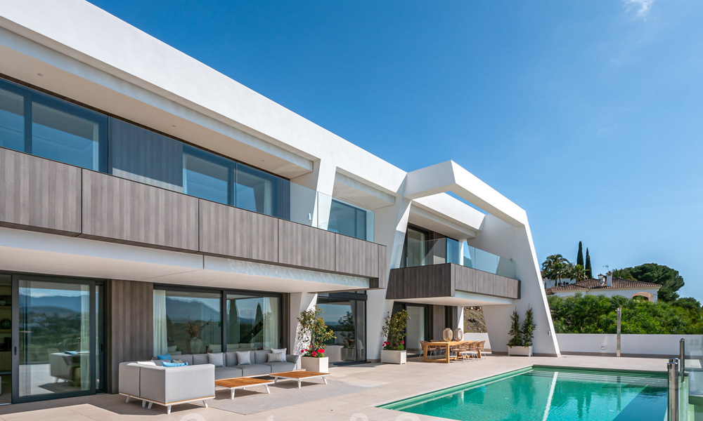 Exclusieve moderne luxe villa's te koop, New Golden Mile, tussen Marbella en Estepona 25341