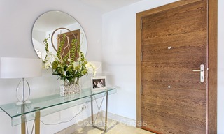 Ruime en aantrekkelijke gerenoveerde villa met zeezicht te koop, La Duquesa, Manilva, Costa del Sol 5557 