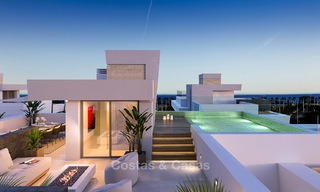 Instapklaar. Laatste villa! Aantrekkelijke luxe strandvilla's te koop, moderne stijl, San Pedro, Marbella 5618 