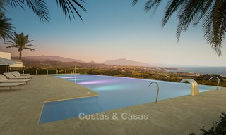 Nieuwe, avant-garde golf appartementen en schakelvilla’s te koop, adembenemend uitzicht op zee, Casares, Costa del Sol 5722 