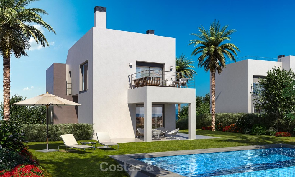 Laatste villa! Volledig gemeubileerd. Nieuwe moderne luxe villa's te koop in een golfresort, met uitzicht op zee en golfbaan, New Golden Mile, Marbella - Estepona 5790