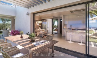 Laatste villa! Volledig gemeubileerd. Nieuwe moderne luxe villa's te koop in een golfresort, met uitzicht op zee en golfbaan, New Golden Mile, Marbella - Estepona 5795 