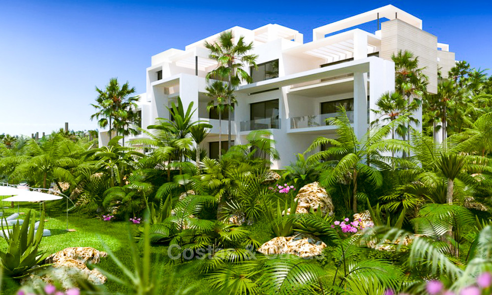 Nieuw, modern verhoogd tuinappartement met uitzicht op golf, bergen en zee, te koop in Benahavis - Marbella 5833