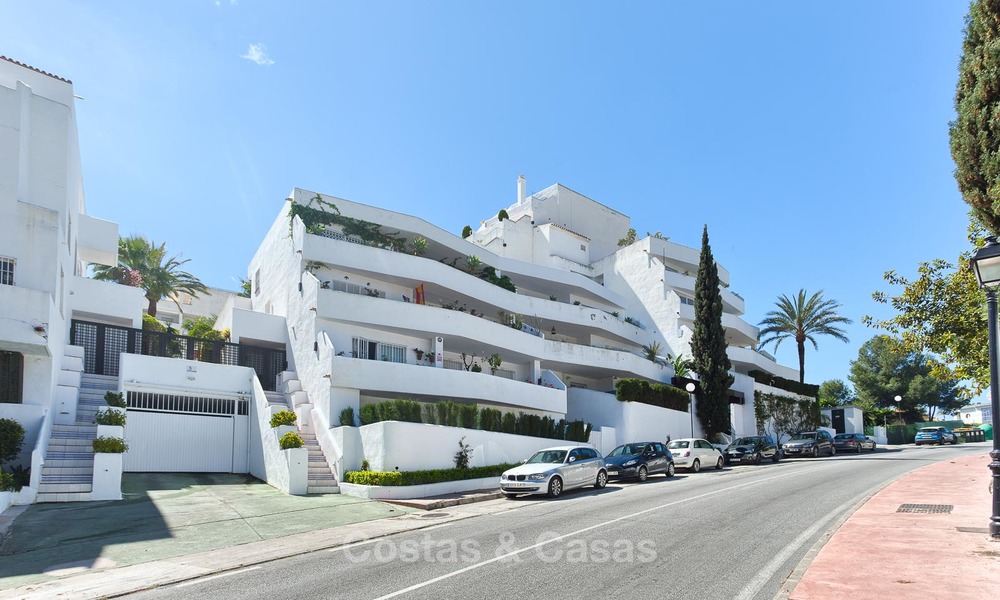 Gezellig en helder appartement te koop, recentelijk gerenoveerd, Nueva Andalucía, Marbella 6029