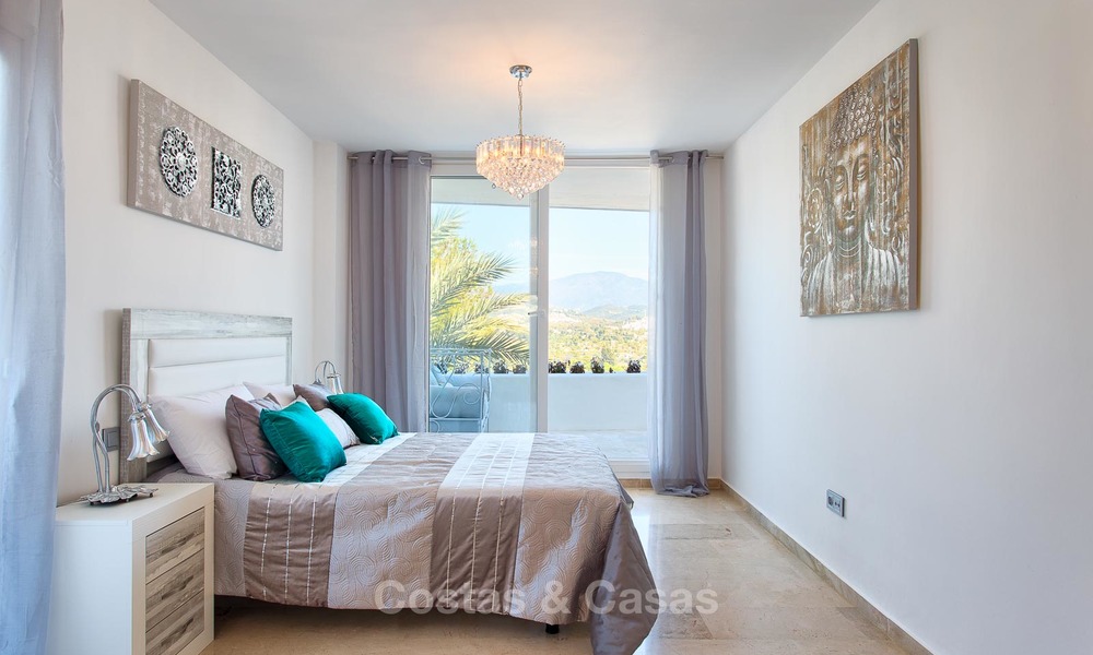 Gezellig en helder appartement te koop, recentelijk gerenoveerd, Nueva Andalucía, Marbella 6039