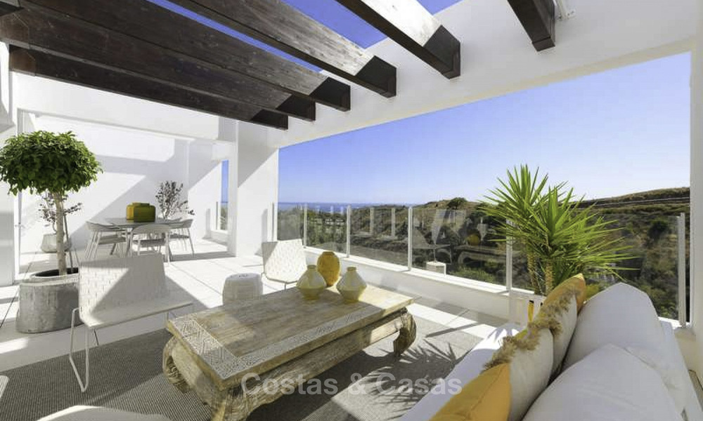 Aantrekkelijke nieuwe appartementen met een prachtig uitzicht op zee te koop, Marbella. Opgeleverd! 19169