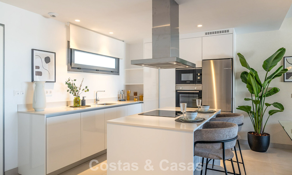 Nieuwe appartementen in een 5-sterren boutique resort te koop in Marbella met schitterend zeezicht 802788