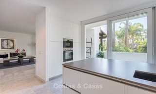 Prachtig en ruim luxe appartement te koop, Marina Puente Romano, Golden Mile, Marbella 6240 