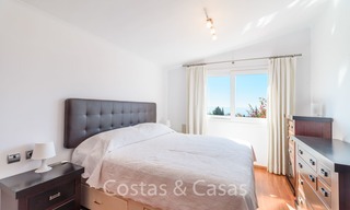 Elegante gerenoveerde villa in Andalusische stijl te koop, met panoramisch uitzicht op zee, Marbella oost 6379 