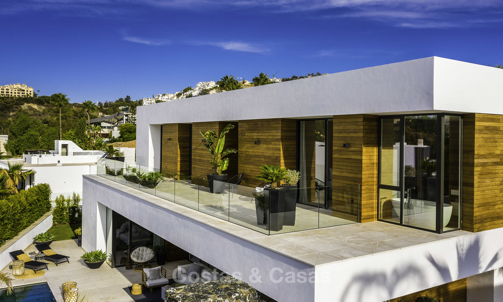 Schitterende nieuwe moderne luxe villa te koop, in een top golfresort, Benahavis - Marbella 17176