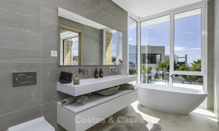 Schitterende nieuwe moderne luxe villa te koop, in een top golfresort, Benahavis - Marbella 17180 