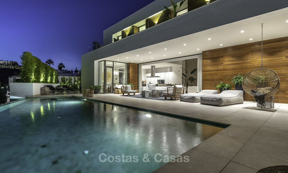 Schitterende nieuwe moderne luxe villa te koop, in een top golfresort, Benahavis - Marbella 17202