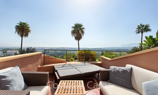 Te koop: Modern luxe appartement in een populair complex in het hart van Nueva Andalucia's Golfvallei - Marbella 6562 