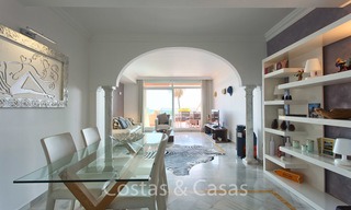 Te koop: Modern luxe appartement in een populair complex in het hart van Nueva Andalucia's Golfvallei - Marbella 6570 