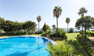 Te koop: Modern luxe appartement in een populair complex in het hart van Nueva Andalucia's Golfvallei - Marbella 6585 