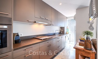 Heerlijk penthouse appartement te koop, op loopafstand van strand en Puerto Banus, Nueva Andalucia - Marbella 6593 