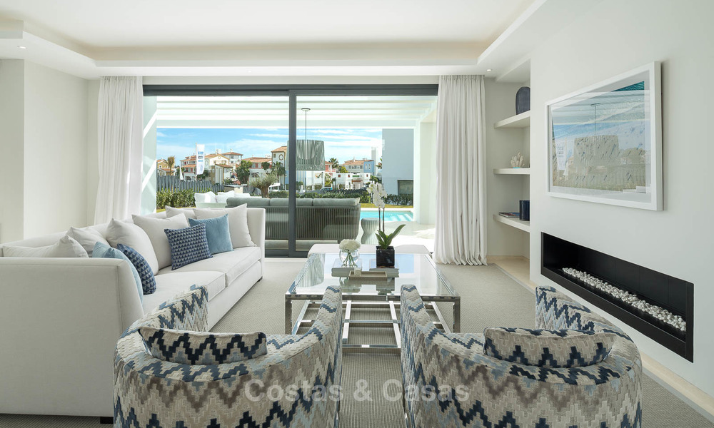 Stijlvolle eigentijdse designer villa's te koop aan de New Golden Mile, Marbella - Estepona 6639