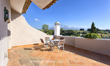 Prachtig gelegen duplex penthouse appartement te koop, op loopafstand van Puerto Banus en strand - Nueva Andalucia, Marbella 6678