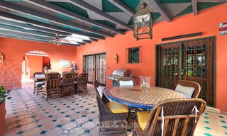 Ruime villa met veel potentieel te koop, op wandelafstand van het strand en Puerto Banus - Golden Mile, Marbella 6685 