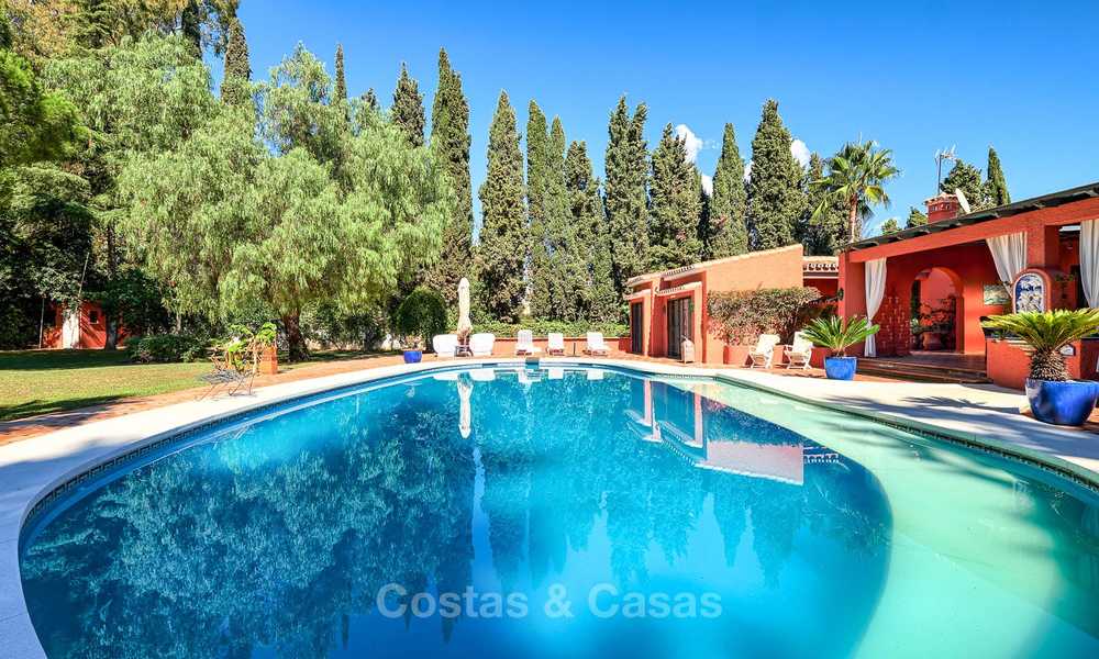 Ruime villa met veel potentieel te koop, op wandelafstand van het strand en Puerto Banus - Golden Mile, Marbella 6693