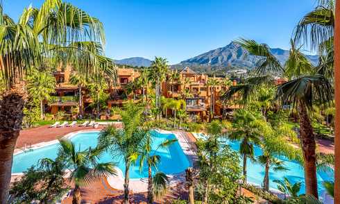 Goed gelegen, stijlvol luxe appartement in een prachtige urbanisatie - Nueva Andalucia, Marbella 6772