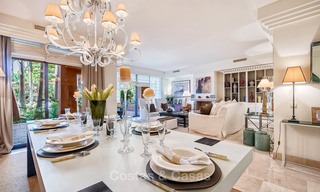 Goed gelegen, stijlvol luxe appartement in een prachtige urbanisatie - Nueva Andalucia, Marbella 6773 