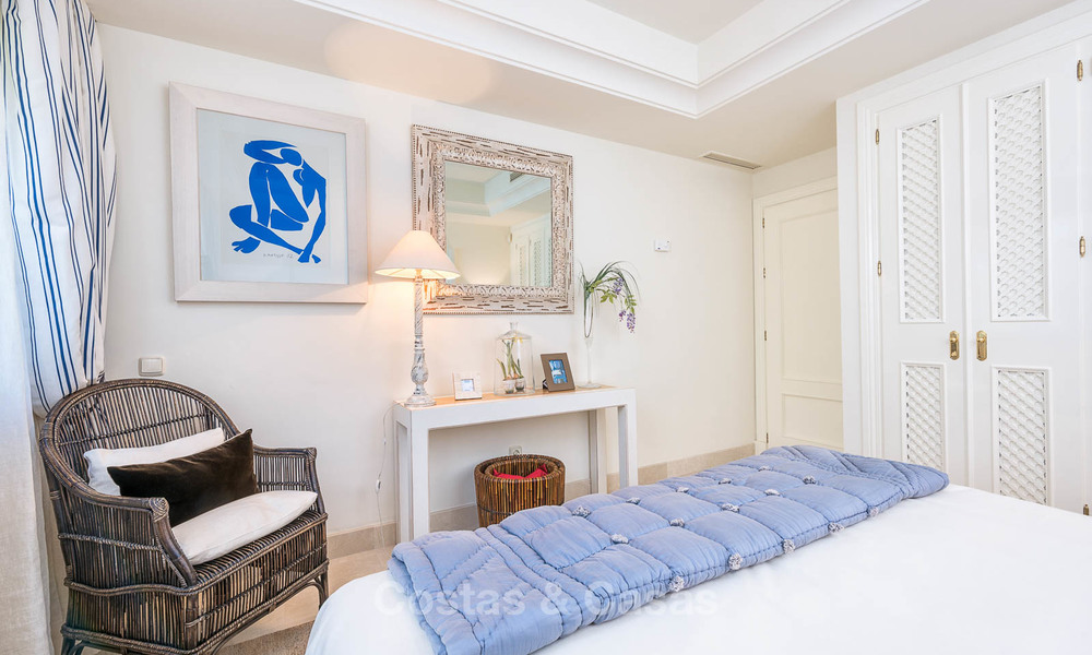 Goed gelegen, stijlvol luxe appartement in een prachtige urbanisatie - Nueva Andalucia, Marbella 6786