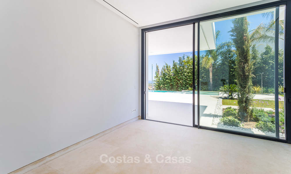 Majestueuze moderne villa met panoramisch zeezicht te koop, front-line golf, Benahavis - Marbella 6841