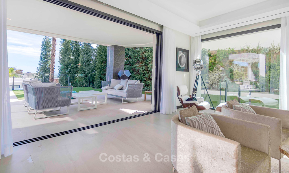 Weelderige nieuwbouw designer villa te koop in een exclusieve urbanisatie, Benahavis - Marbella 6896