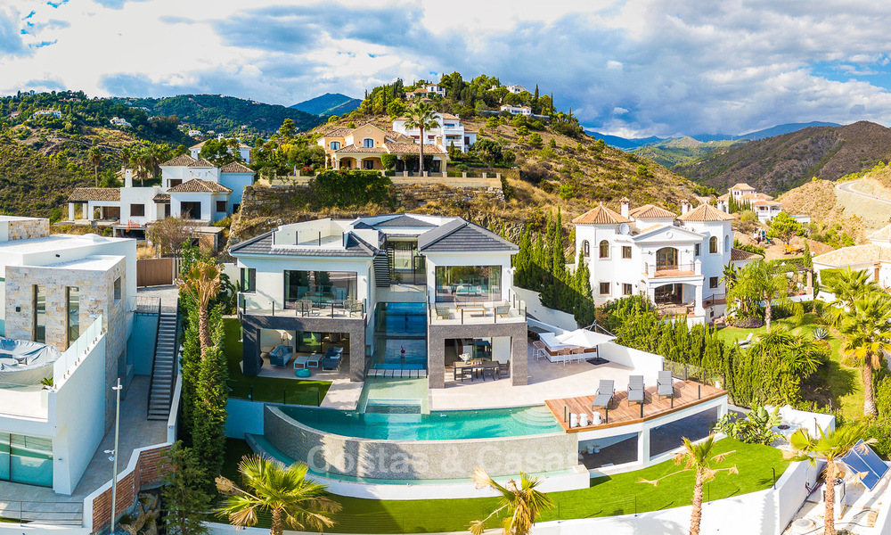 Weelderige nieuwbouw designer villa te koop in een exclusieve urbanisatie, Benahavis - Marbella 6945