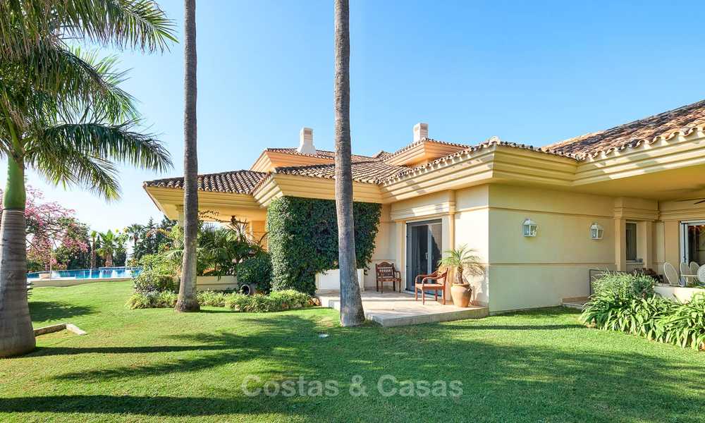 Prachtige rustieke luxe villa met adembenemend uitzicht op zee en de bergen - Golf Valley, Nueva Andalucia, Marbella 7232