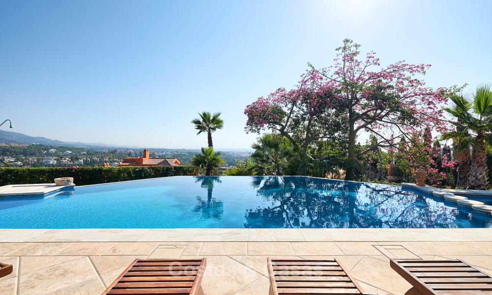 Prachtige rustieke luxe villa met adembenemend uitzicht op zee en de bergen - Golf Valley, Nueva Andalucia, Marbella 7236
