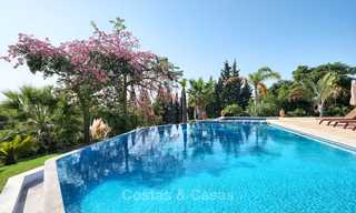 Prachtige rustieke luxe villa met adembenemend uitzicht op zee en de bergen - Golf Valley, Nueva Andalucia, Marbella 7240 