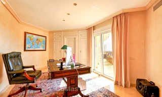 Prachtige rustieke luxe villa met adembenemend uitzicht op zee en de bergen - Golf Valley, Nueva Andalucia, Marbella 7272 