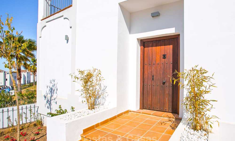 Elegante nieuwe villa's met zeezicht te koop, eerstelijn golf, instapklaar - New Golden Mile, Marbella - Estepona 7555