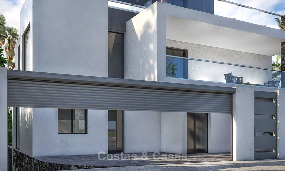 Te koop: ruwbouw villa in een luxe urbanisatie nabij het strand, Golden Mile, Marbella 7613